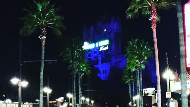Tower of Terror at night ?