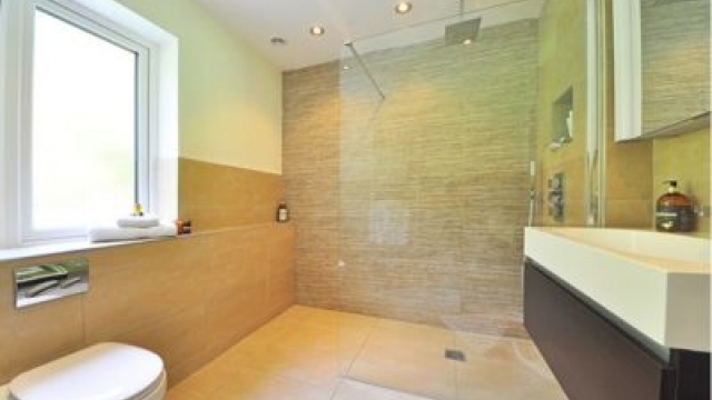 Pros & Cons Of Replacing Your Bath Tub With A Shower