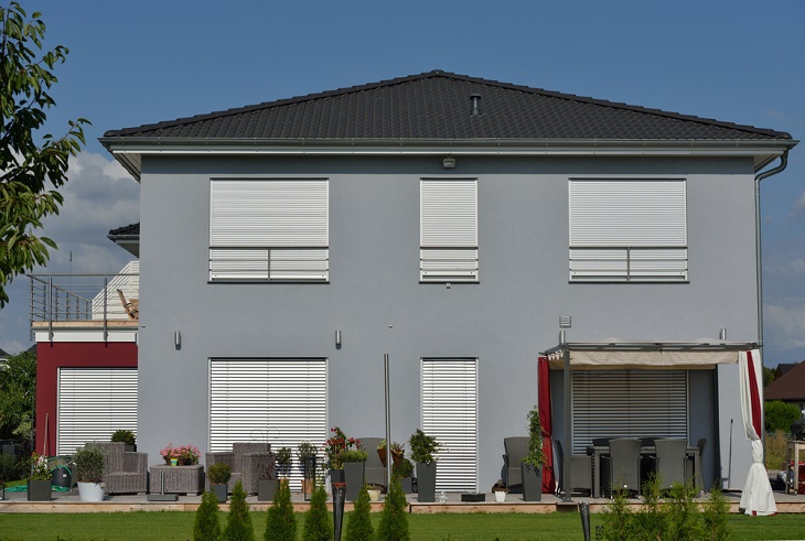 Why Do You Choose the Modern Roller Shutters for Your Home and Commercial Places?