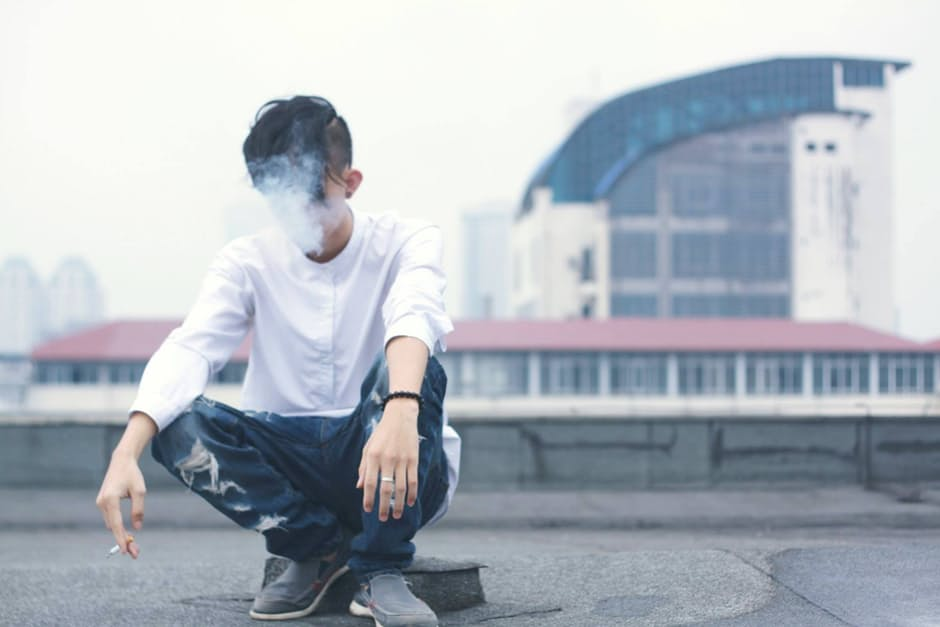 Benefits of E-Cigarettes punk teen smoking