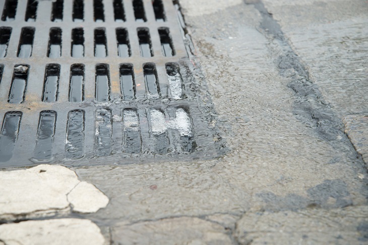Blocked Drains Clearing on street