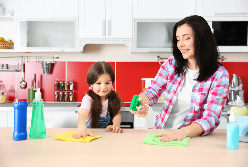 Cleaning tips with kids