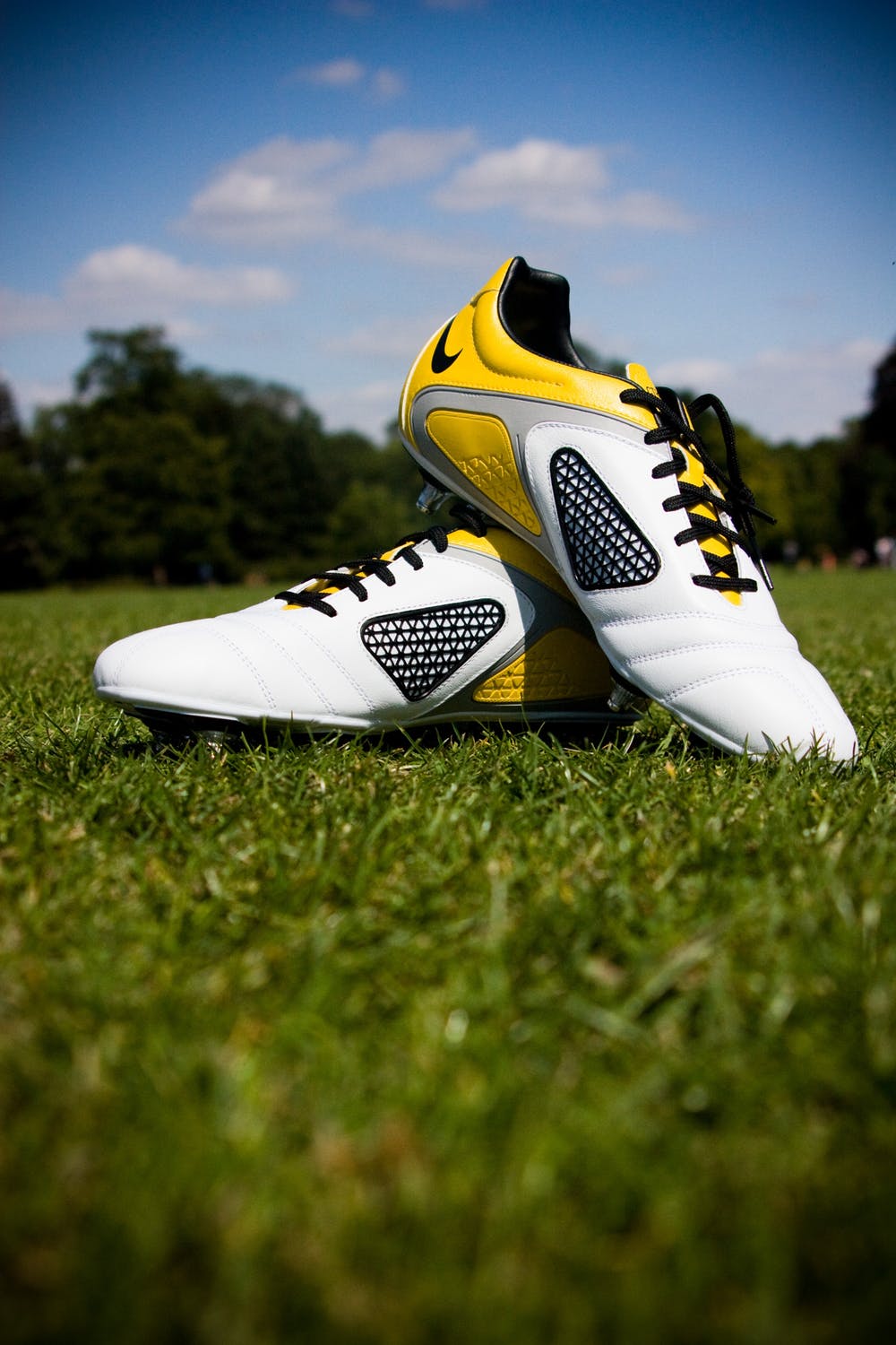 Shoes and Sports- What you need to know about Soccer Shoes