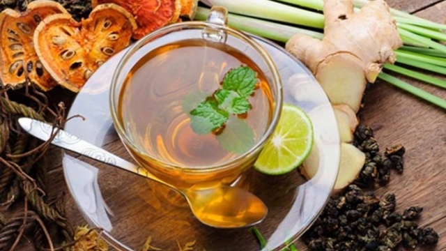 10 Herbal Teas And Why You Should Drink Them!