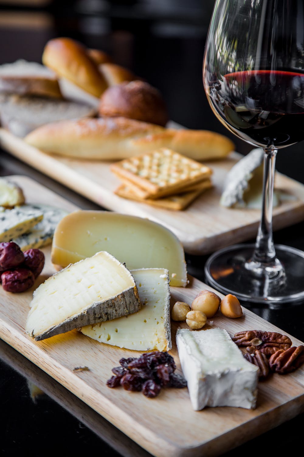 Here’s How to Make the Best Cheese Board
