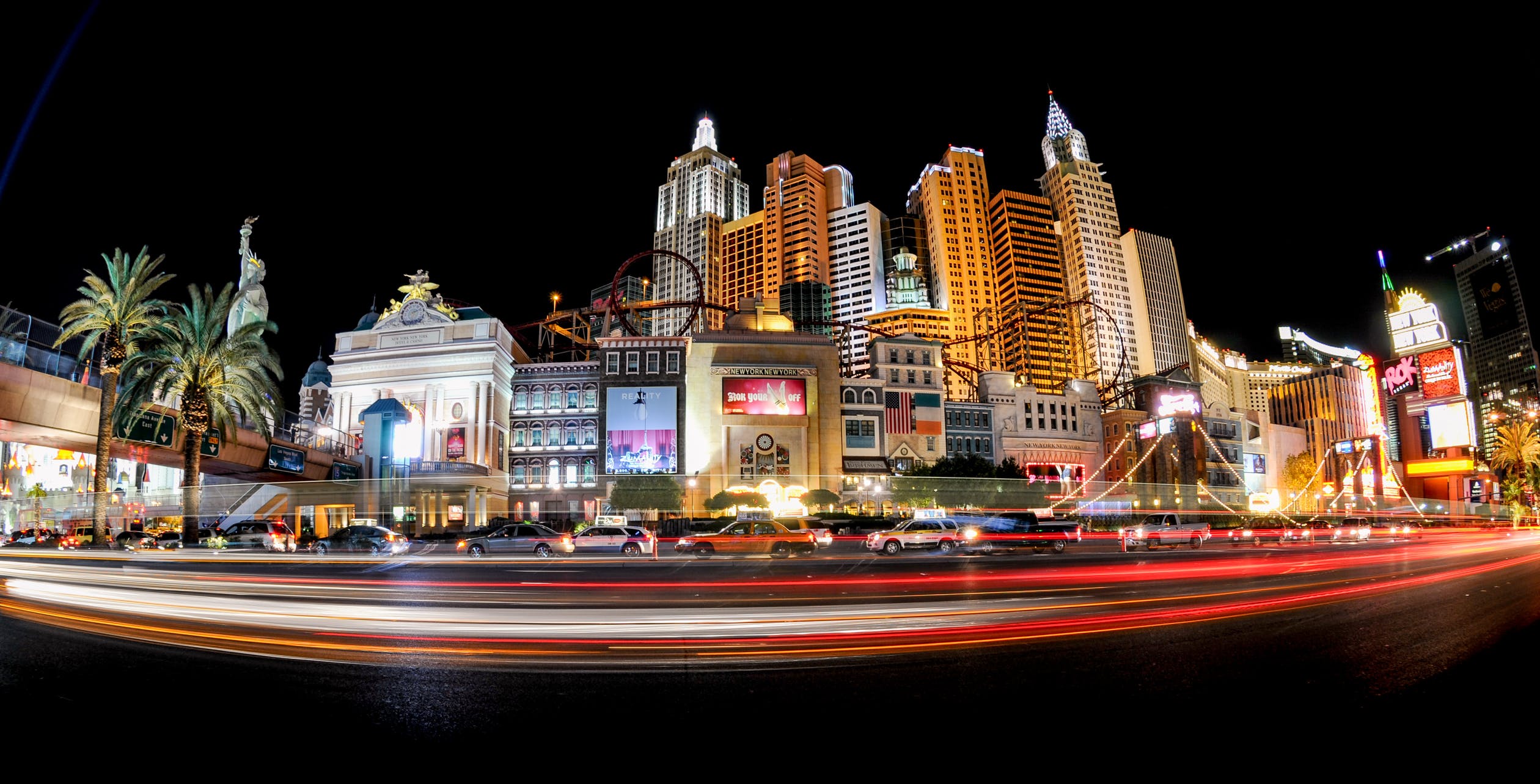 World Gambling Hotspots – Las Vegas vs. Macau