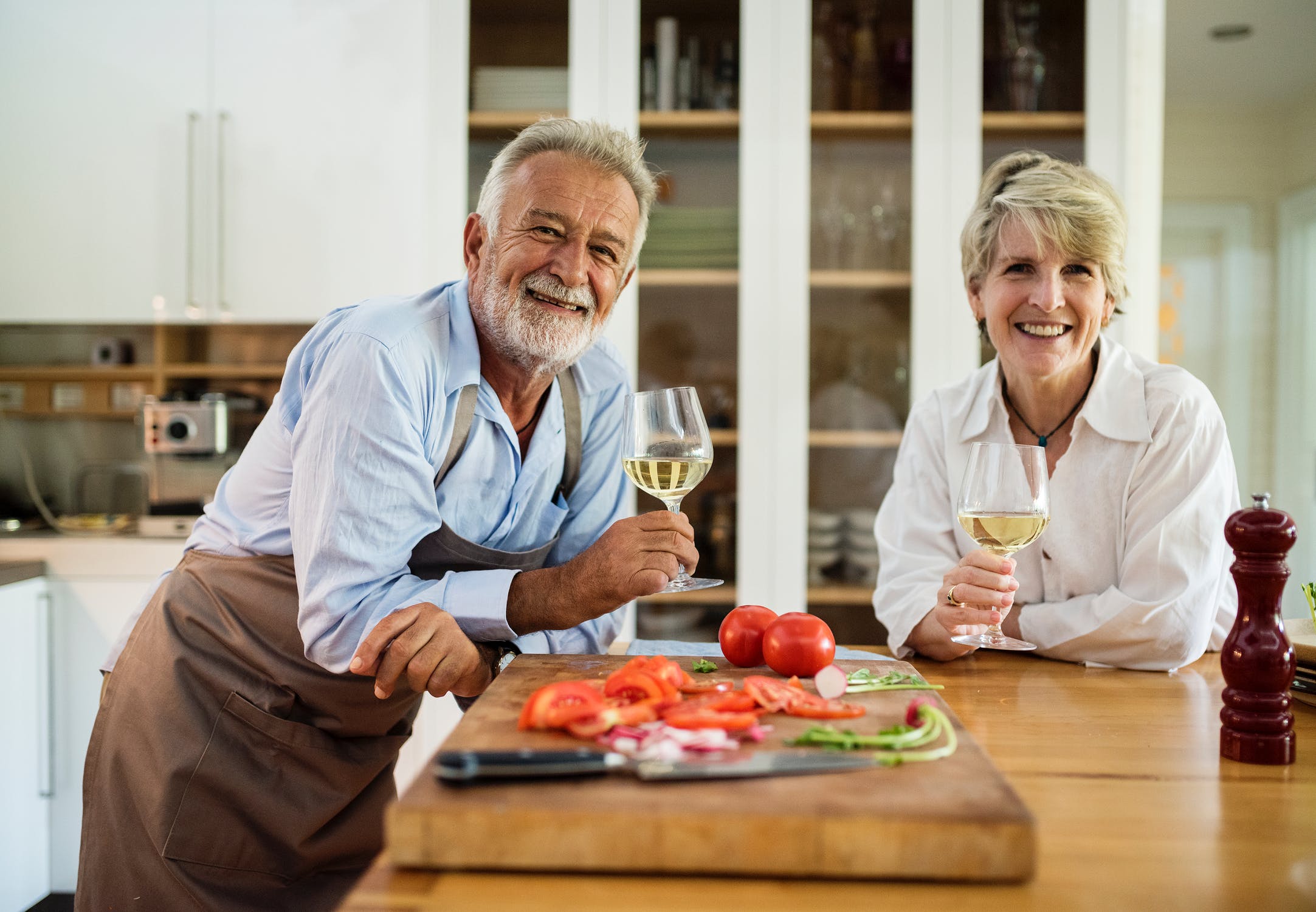 5 Ways to Keep the Romance Alive in Old Age