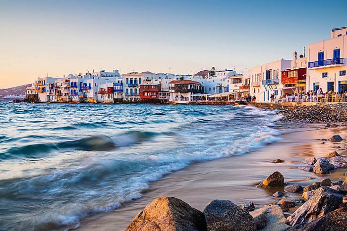 Tips to Explore Mykonos on a Budget