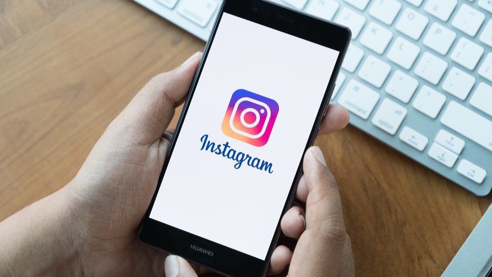 Interesting methods of increasing your Instagram followers smartphone