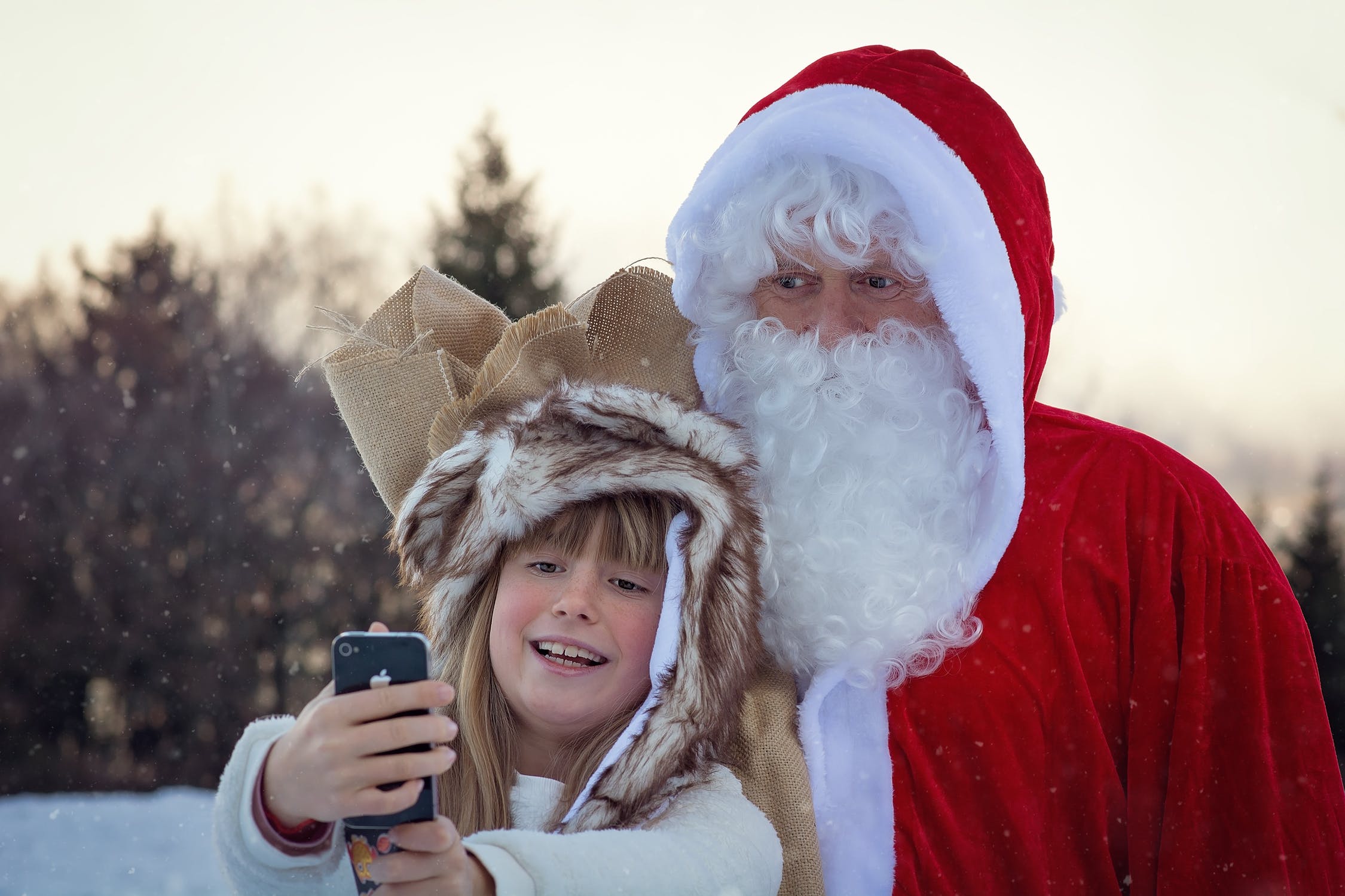 Best places to click pictures with Santa