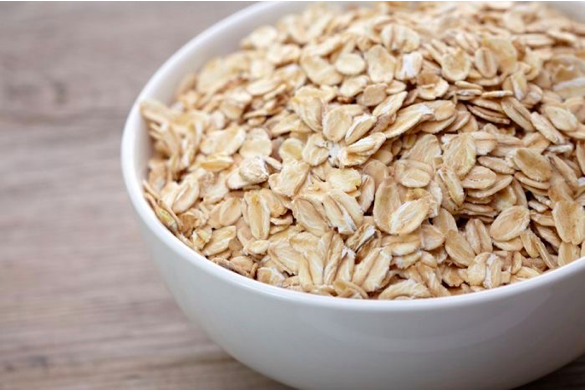 Properties and caloric content of oatmeal: the secrets of "beauty porridge"