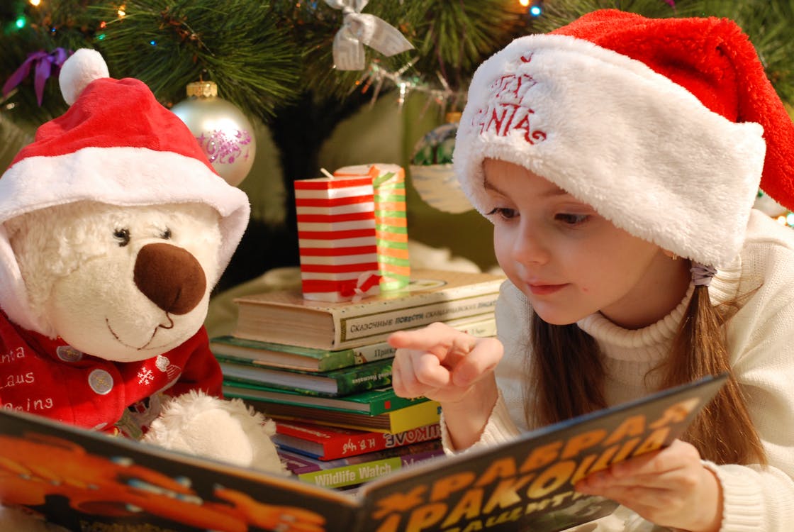 Christmas Ideas to Keep Your Children Entertained at Home