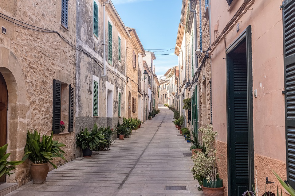 4 Reasons You Should Buy Property in Mallorca