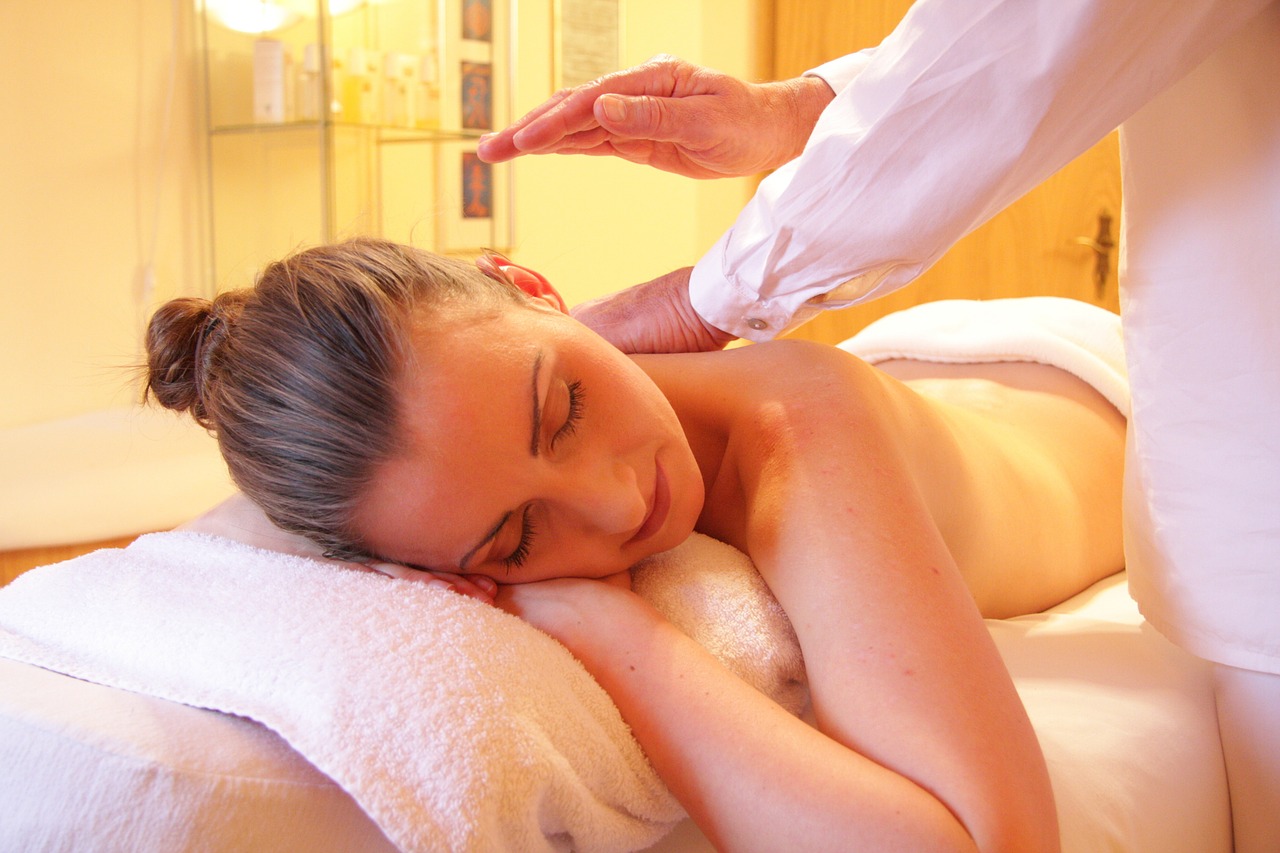 5 Benefits of being a massage therapist