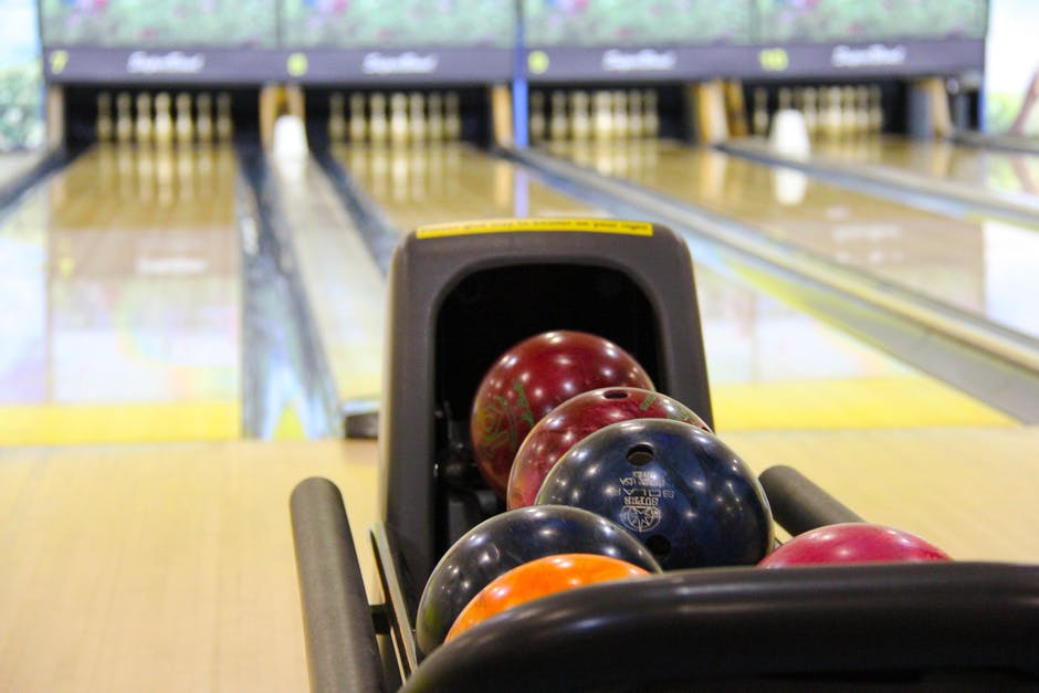 Look at the Action on that Ball! 7 Handy Bowling Tips for Beginners