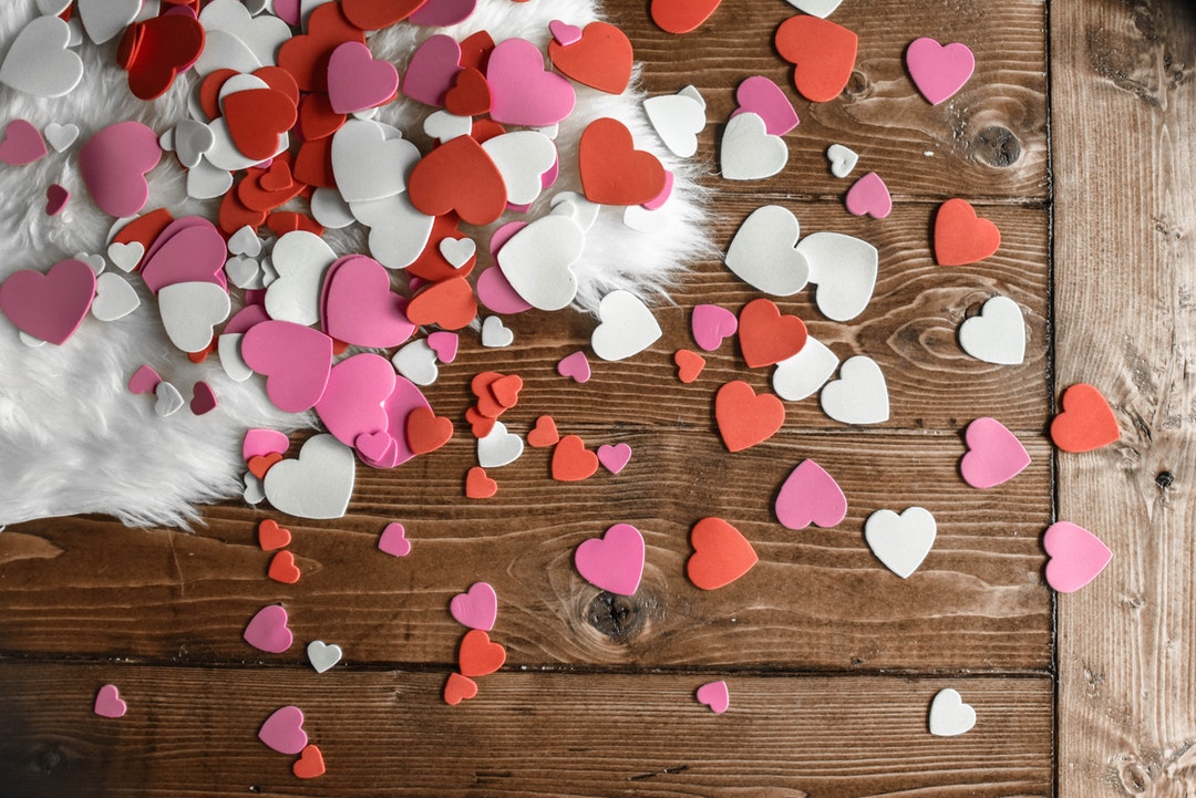 4 Creative Ways to Celebrate Valentine's Day on a Budget