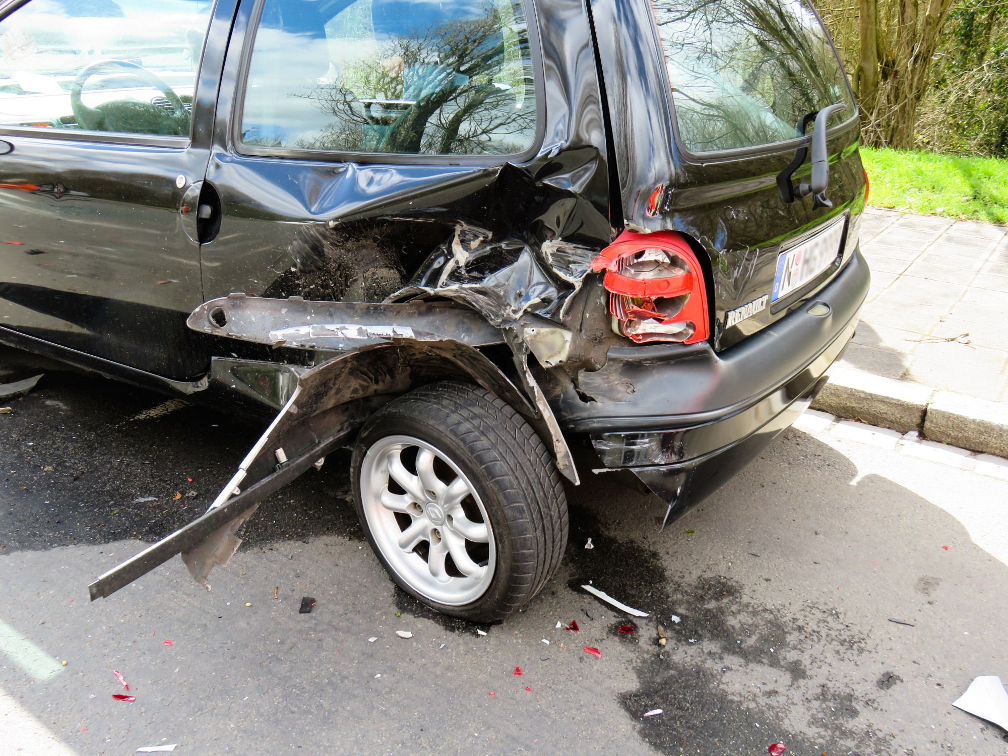 Know Your Car Accident Rights! What to Do After a Car Accident