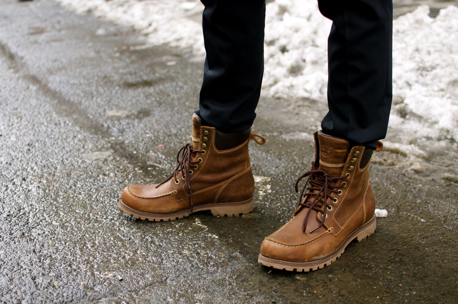 wear work boots for men