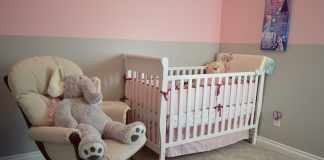 when to move baby to own room