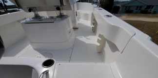 Detailing and Bottom Cleaning Your Vessel