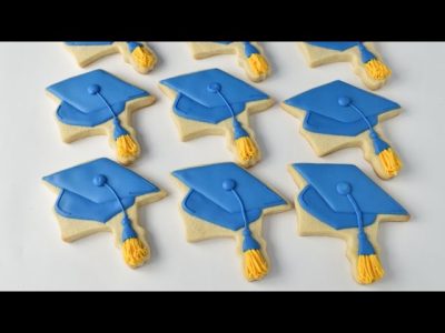 Add Graduation Cap Cookies