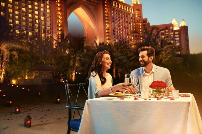 Experiencing Romance and Luxury: The Ultimate Honeymoon in Dubai