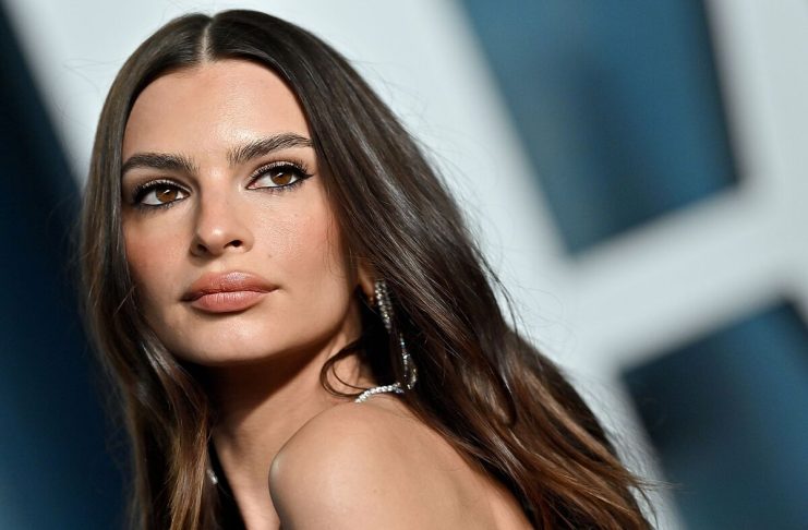 Emily Ratajkowski Net worth, Early Life, Career 2023