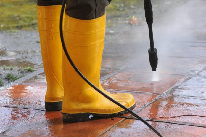 jet washing a resin driveway is safe