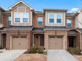 Garage Door Tips that Will Enhance Your Home Value in Eden Prairie, MN