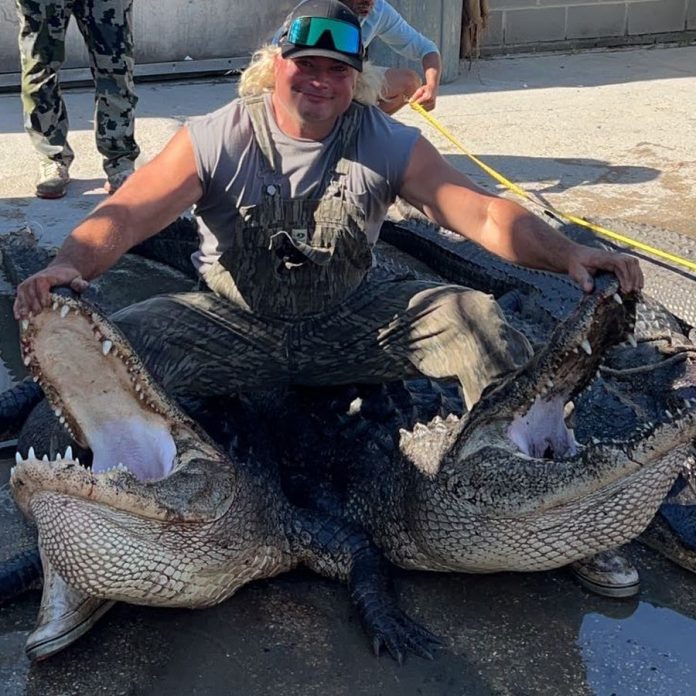 stalekracker net worth