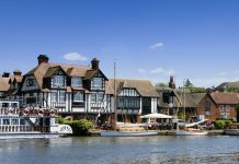 When Is The Best Time To Visit Norfolk Island With A Family?